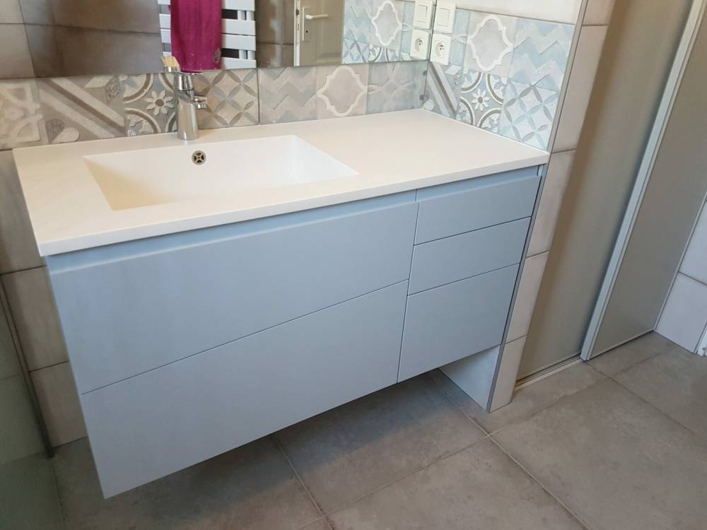 Meuble-vasque-gris-blanc