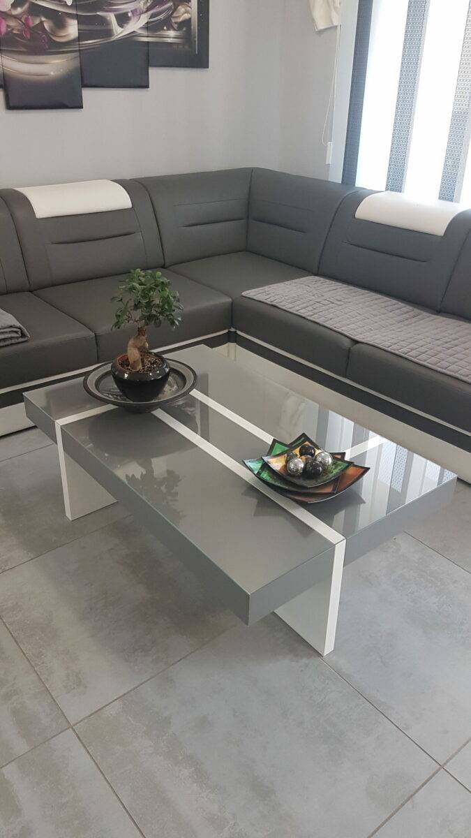 Table-basse-lacque-gris-blanc