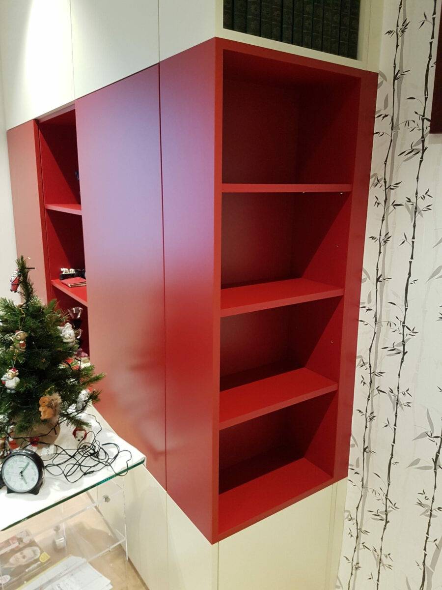 Etagere-rouge
