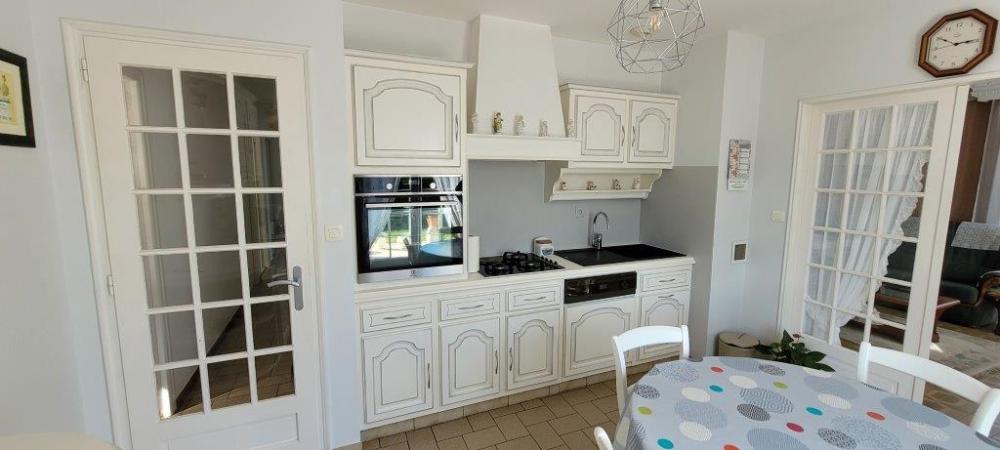 Cuisine-traditionnelle-blanc